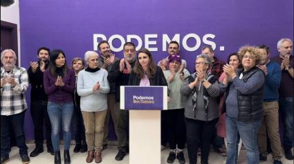 Imatge de Lucía Muñoz amb la resta de representants del Consell Ciutadà de Podem.