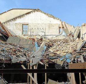El teatro Defensora de Sòller queda en ruinas al derrumbarse su tejado.