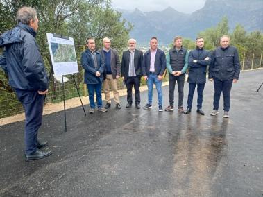 Visita d'avui matí a la millora de la carretera.