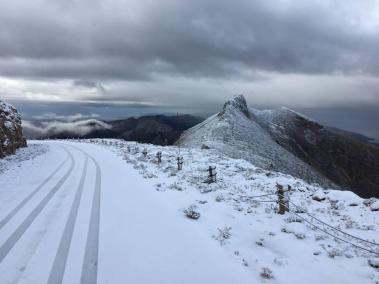 Baixada brusca de temperatures i primera nevada als cims