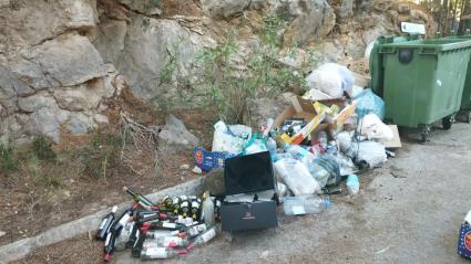 Veïns critiquen el cúmul de fems a Béns d’Avall