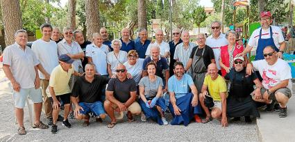 La paella solidària recapta 3.814 euros per a Creu Roja