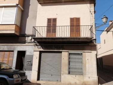 Local en un bajo de Binissalem.