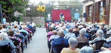 Una candidatura es presenta per dirigir la Tercera Edat