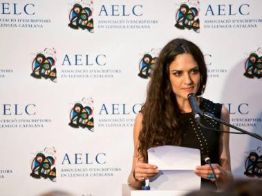 Isabel Garcia Canet és la guanyadora del Premi Vicent Andrés Estellés de Poesia pel seu poemari 'Els afores'.