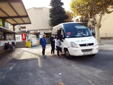 El Govern obliga el Tren a mantenir un bus que quasi ningú utilitza