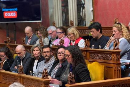 Imatge dels grups de l'oposició al Consell de Mallorca que reclamen el cessament de Marcial Rodríguez.