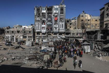 Imatge de la Franja de Gaza completament devastada pels atacs de l'exèrcit israelià.