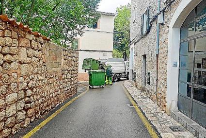 SOLLER - MÃÂ©s i PSOE sospiten que la prÃÂ²rroga del contracte de la recollida selectiva sigui ÃÂ«ilÃÂ·legalÃÂ».