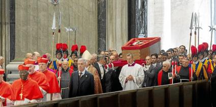 Pope Francis' coffin transferred to St. Peter's Basilica to lie in state ahead of funeral