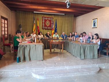 L’oposició qüestiona la continuïtat a l’ATIB després de deixar de cobrar dos milions