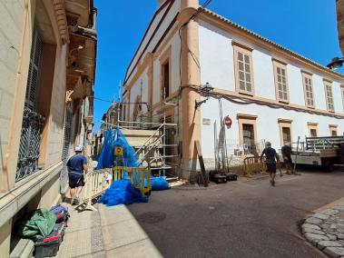 Imatge d'avui del teatre Defensora.