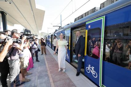 Marga Prohens a l'acte d'inauguració del metro fins al ParcBit.