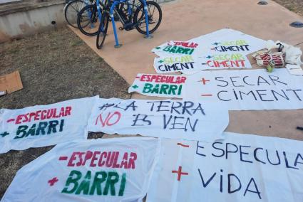 Taller de pancartes.