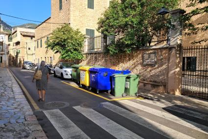 Els contenidors de les Escolàpies s’han desplaçat uns metres.