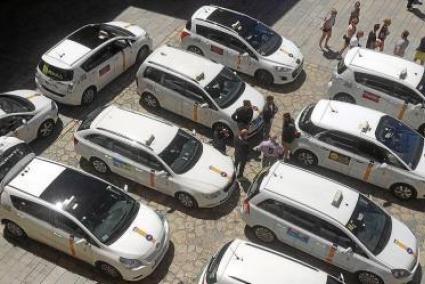 Taxis al mirador de la Seu.