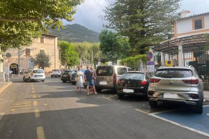 La dotzena de places de la plaça d’Espanya es convertiran en ZAR durant les pròximes setmanes.