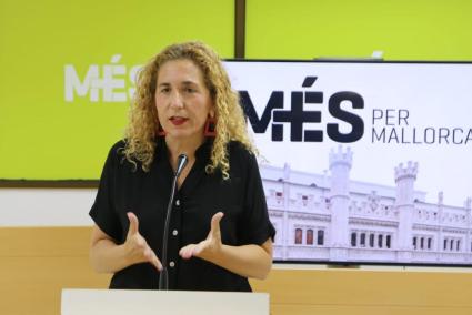 Catalina Inés Perelló, portaveu ecosobiranista al Consell, ha criticat durament les polítiques de Galmés.