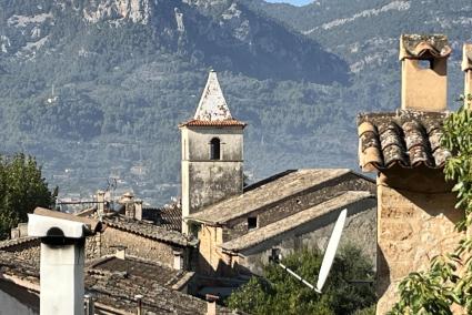 Els residents de Biniaraix senten des d’aquesta setmana les hores a través de la campana.