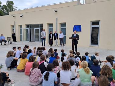 El conseller durant la inauguració.