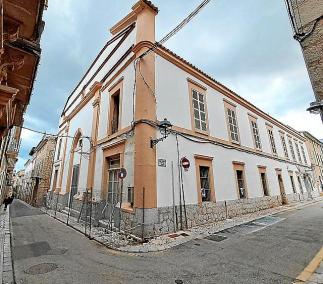 Paralitzada de nou l’adjudicació del projecte del Defensora