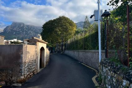 Veïns dels carrers propers a la Volta Piquera recullen firmes contra l’ACIRE