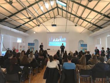 Un total de 160 persones han fet entrevistes de feina amb el departament de Recursos Humans del touroperador TUI.