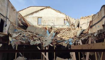 SOLLER. PATRIMONIO. El teatro Defensora de SÃ³ller queda en ruinas al derrumbarse su tejado. La caÃ­da de una pared en mal estad