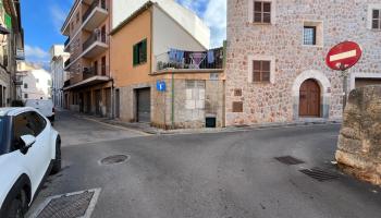 Veïns de la Volta Piquera recullen 160 firmes en contra de l’ACIRE