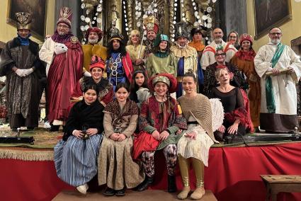 L’Adoració dels Reis Mags repassà amb clau d’humor els temes polèmics de 2025