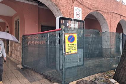 Els treballs al Mercat Municipal ja han començat.