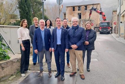 Visita del president del Consell, Llorenç Galmés avui a la Fàbrica Nova.