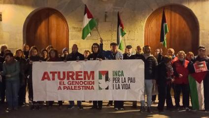 Els manifestants reclamaren el final del genocidi a Palestina.