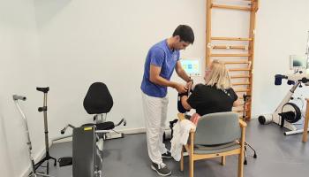 Dependència acaba d'incorporar 16 professionals a les places creades per a reduir les llistes d'espera.