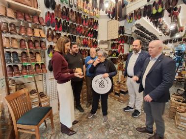 Ben Calçat i Carlos Tellechea participaran en la primera gran desfilada de Moda Artesana de Mallorca al Teatre Principal