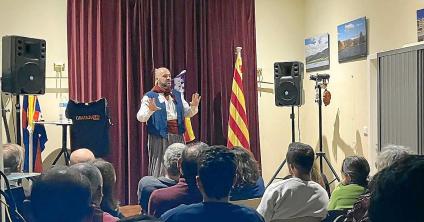 Pere Pastor debuta en literatura amb ‘Petita Walden’