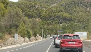 Veïnats es queixen davant el tancament reiterat del túnel