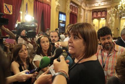 Xelo Huertas: «Si les rebaixes de sou no afecten gent externa a Presidència, no entenc per què s'hi va votar en contra»