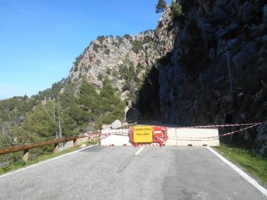 La carretera tancada d’Estellencs-Andratx s’obrira aquest dissabte.