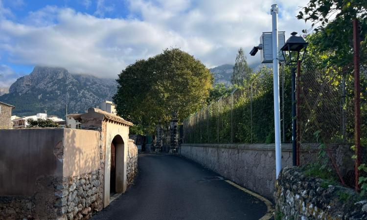 Veïns dels carrers propers a la Volta Piquera recullen firmes contra l’ACIRE