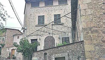 FORNALUTX. IGLESIA CATOLICA. La parroquia de SÃ³ller destina 500.000 euros a construir dos pisos sociales en Fornalutx. Tres pla