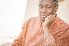 Ngugi Wa Thiong'o: «La llengua dominant sempre guanya per mitjà de la violència»