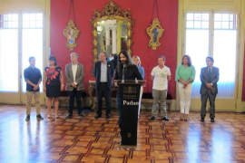 El Govern lliura el Pacte per a l'Educació als grups parlamentaris