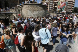 Una dona reserva i ocupa el seu propi pis a Barcelona a través d’Airbnb