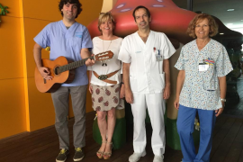 Son Espases ofereix musicoteràpia als infants ingressats a l'UCI