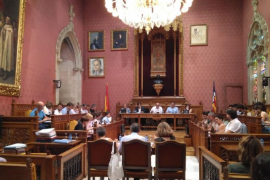 El Consell aprova la primera cartera que contempla els drets socials dels ciutadans