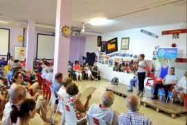 Durán presenta la seva campanya en un local neonazi de Palma