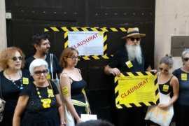 'Ciutat per a qui l'habita' clausura simbòlicament la Conselleria de Turisme