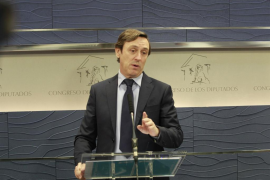 Rafael Hernando compara el límit de places turístiques amb la xenofòbia 