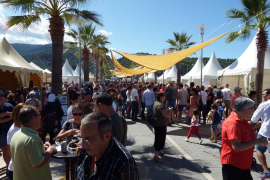 Molta gent i bon temps a la Fira de la Mar d'aquest cap de setmana